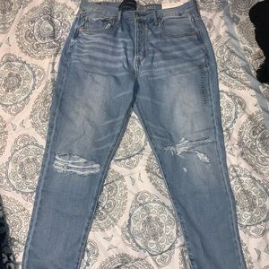 American Eagle Hi-Rise Girlfriend Jeans